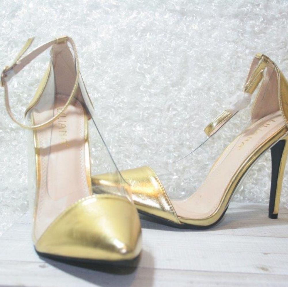 Gold Pumps with Clear Opening